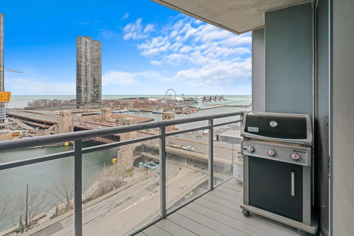 Chicago Real Estate | View 450 E Waterside Drive, 802 | Listing