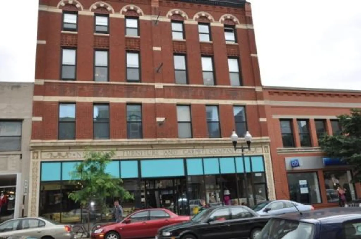 Chicago Real Estate | View 1459 N MILWAUKEE Avenue, 3B | 1 Bed, 1 Bath
