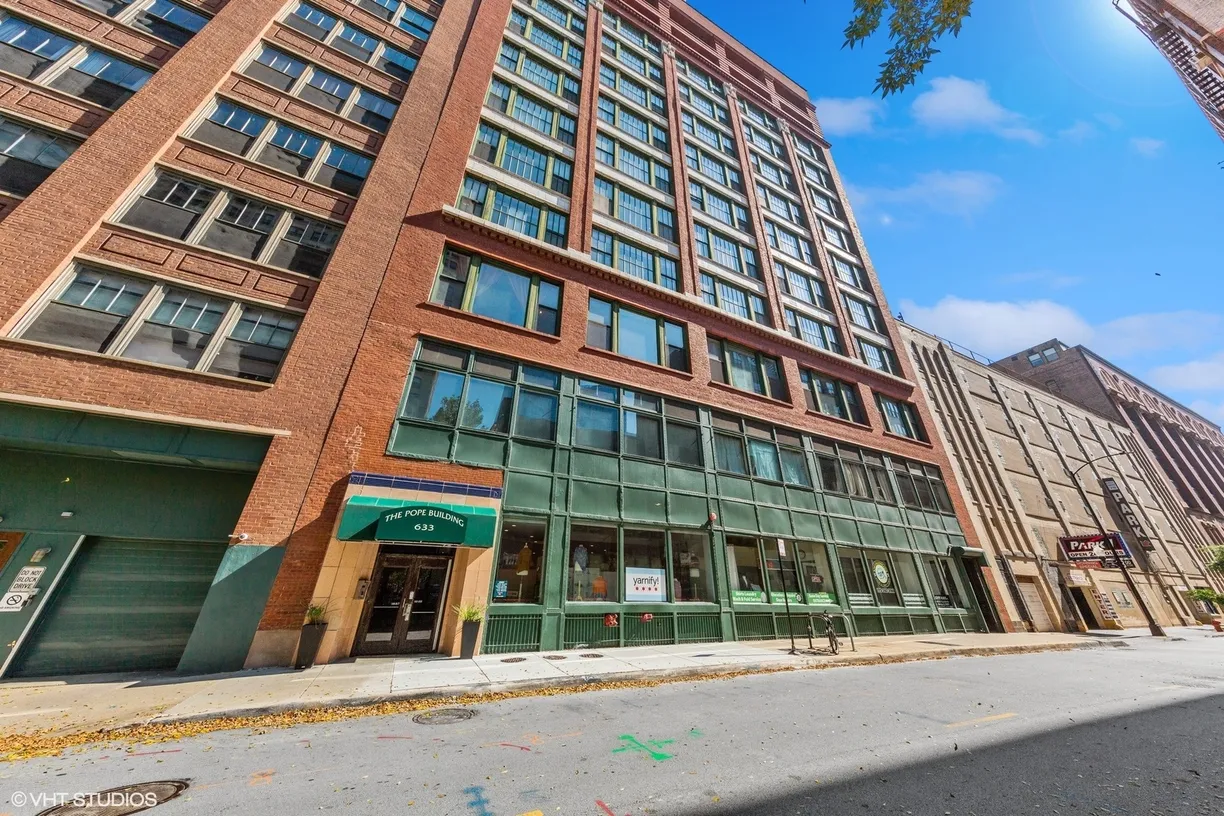 Chicago Real Estate | View 633 S Plymouth Court, 707 | 1 Bath