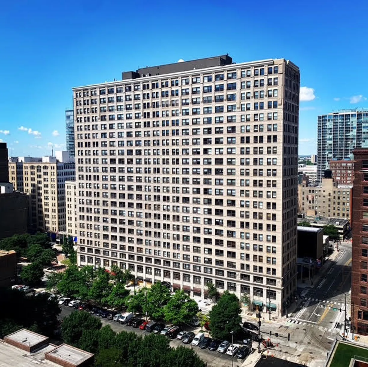 Chicago Real Estate | View 600 S Dearborn Street, 1603 | 1 Bed, 1 Bath