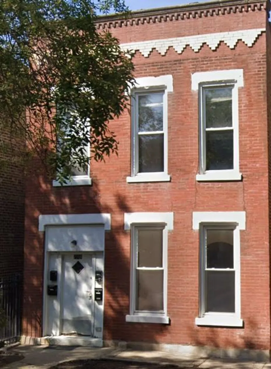 Chicago Real Estate | View 2206 W Erie Street, 2R | 1 Bed, 1 Bath