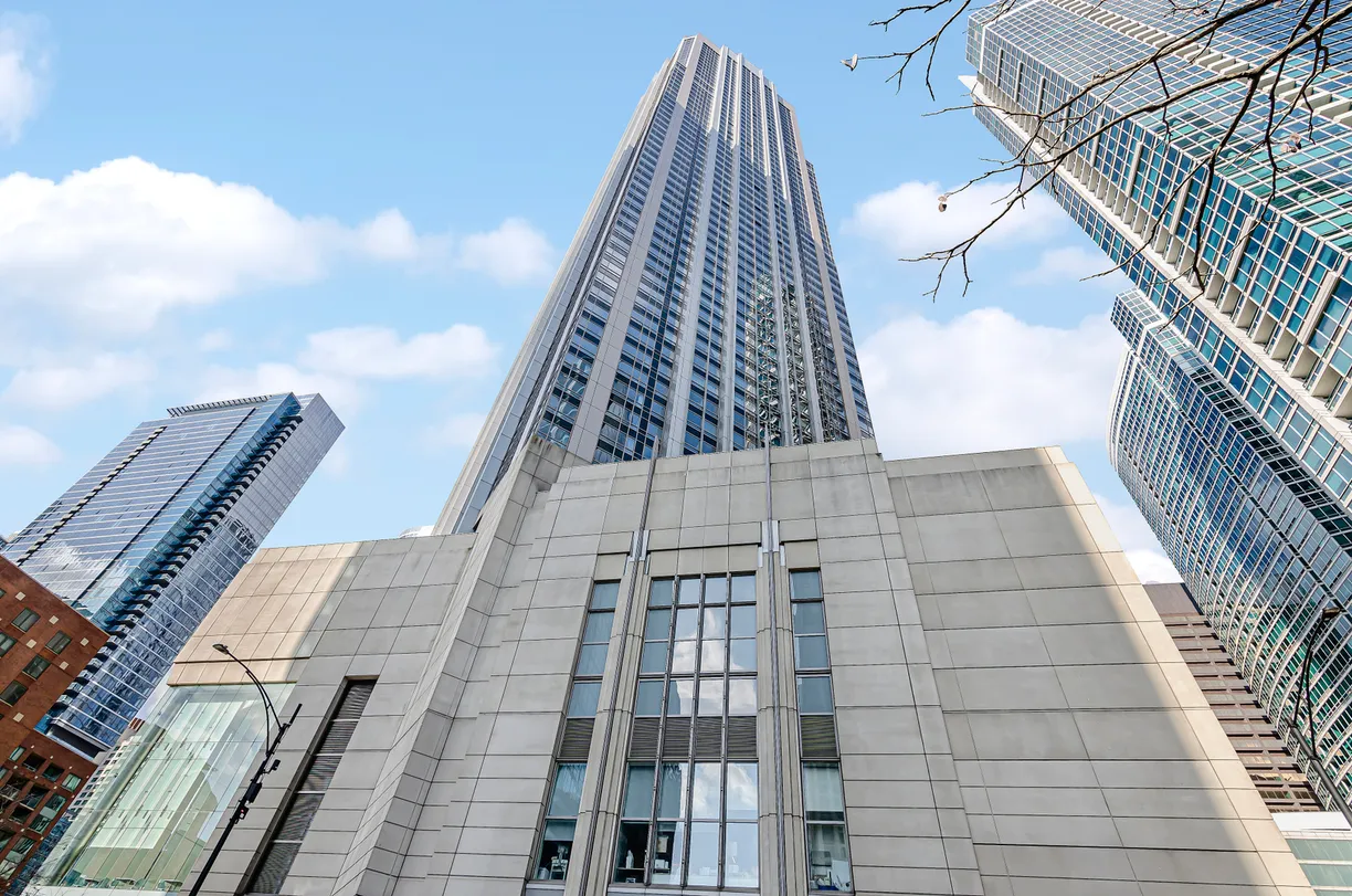 Chicago Real Estate | View 512 N McClurg Court, 2302 | 1 Bath