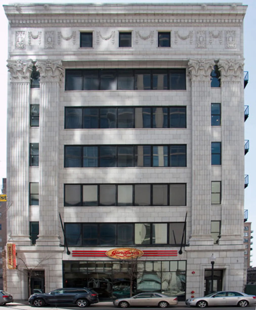 Chicago Real Estate | View 1338 S Michigan Avenue, 07 | 2 Beds, 2 Baths
