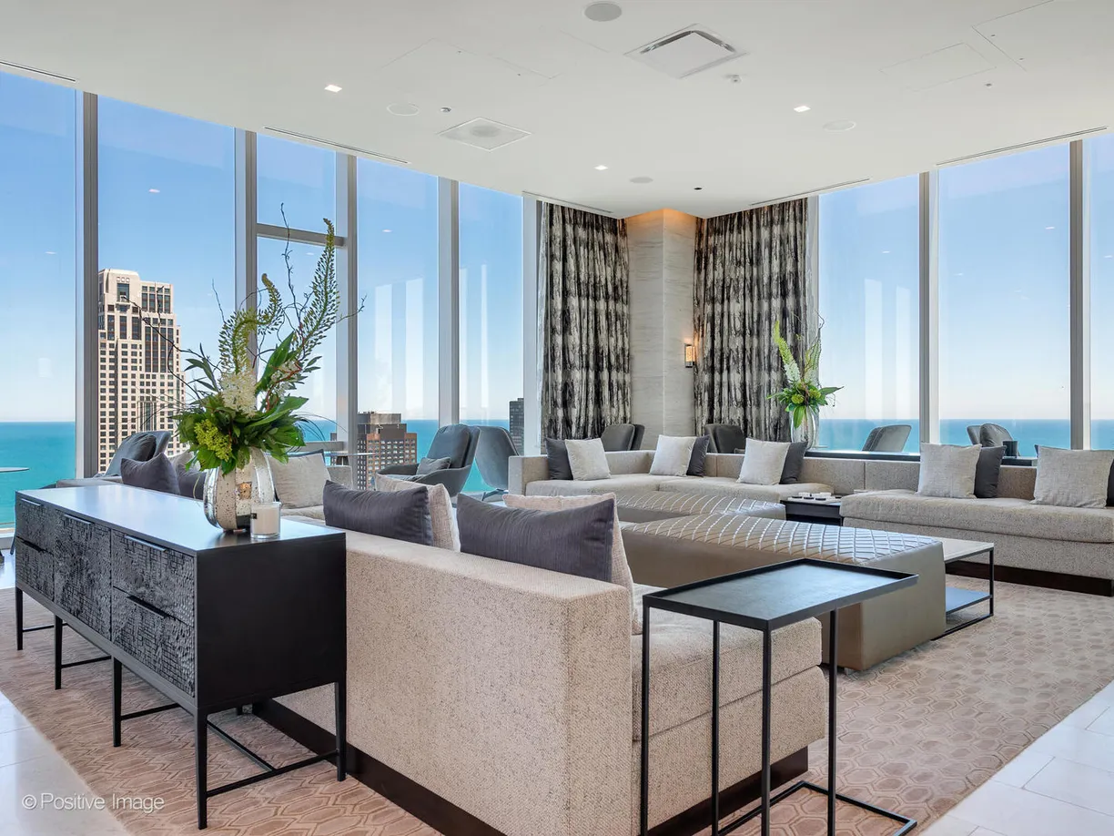 Chicago Real Estate | View 363 E Wacker Drive, 8901 | Listing