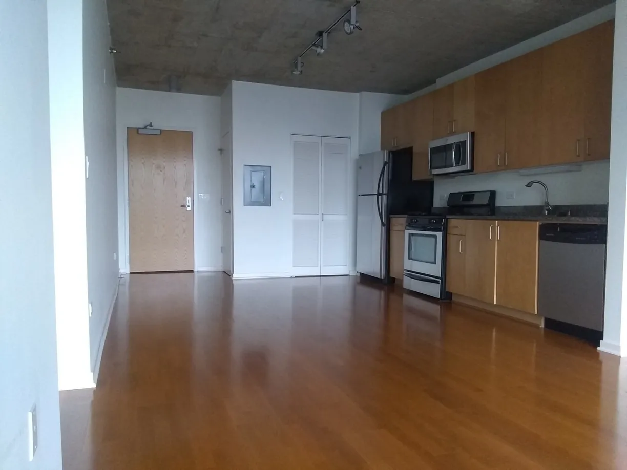 Chicago Real Estate | View 611 S Wells Street, 1909 | Listing