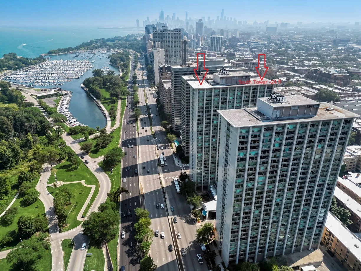 Chicago Real Estate | View 3600 N Lake Shore Drive, 2412 | 1 Bed, 1 Bath