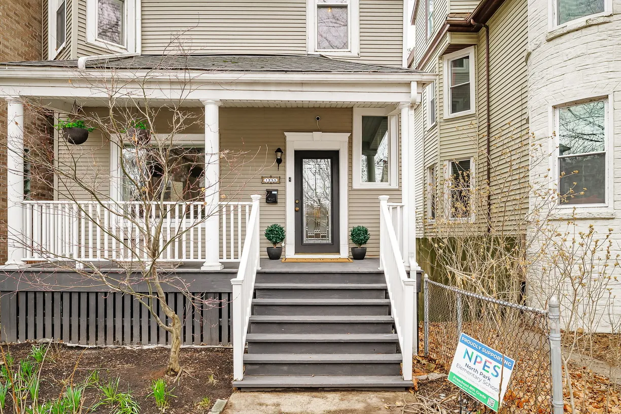 Chicago Real Estate | View 1255 W Argyle Street | Listing