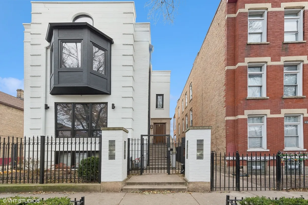 Chicago Real Estate | View 1717 W Huron Street | Listing