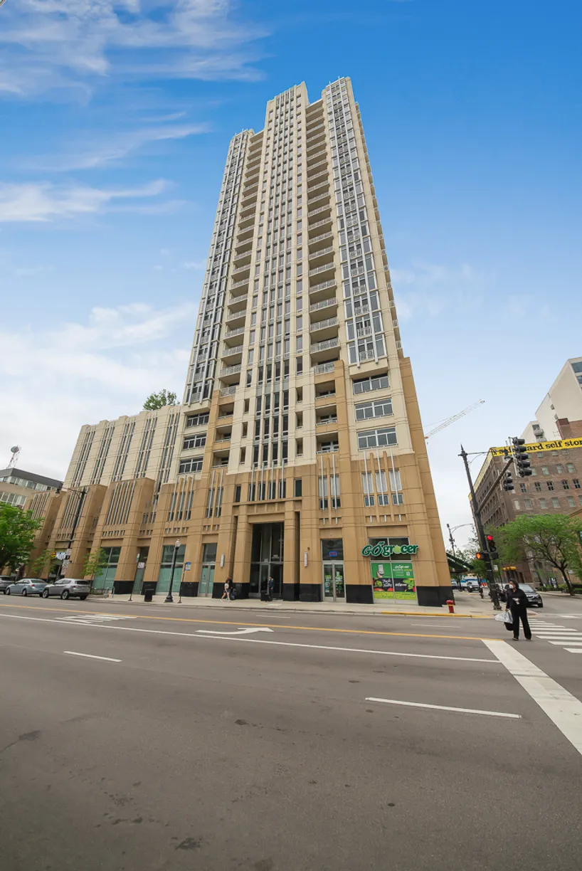 Chicago Real Estate | View 1400 S Michigan Avenue, 507 | 1 Bed, 1 Bath
