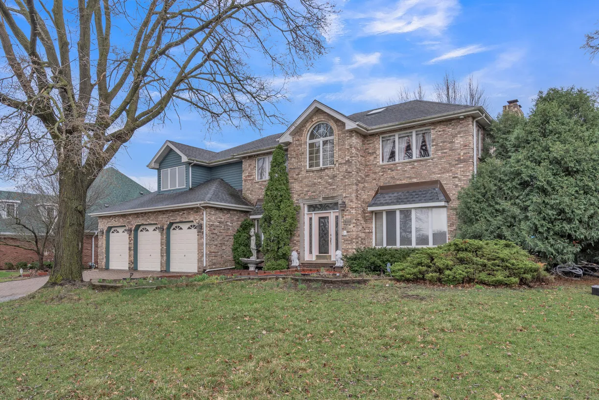 Chicago Real Estate | View 8005 Trafalgar Court | 6 Beds, 5 Baths