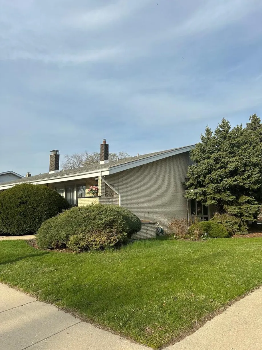 Chicago Real Estate | View , 3 | Listing