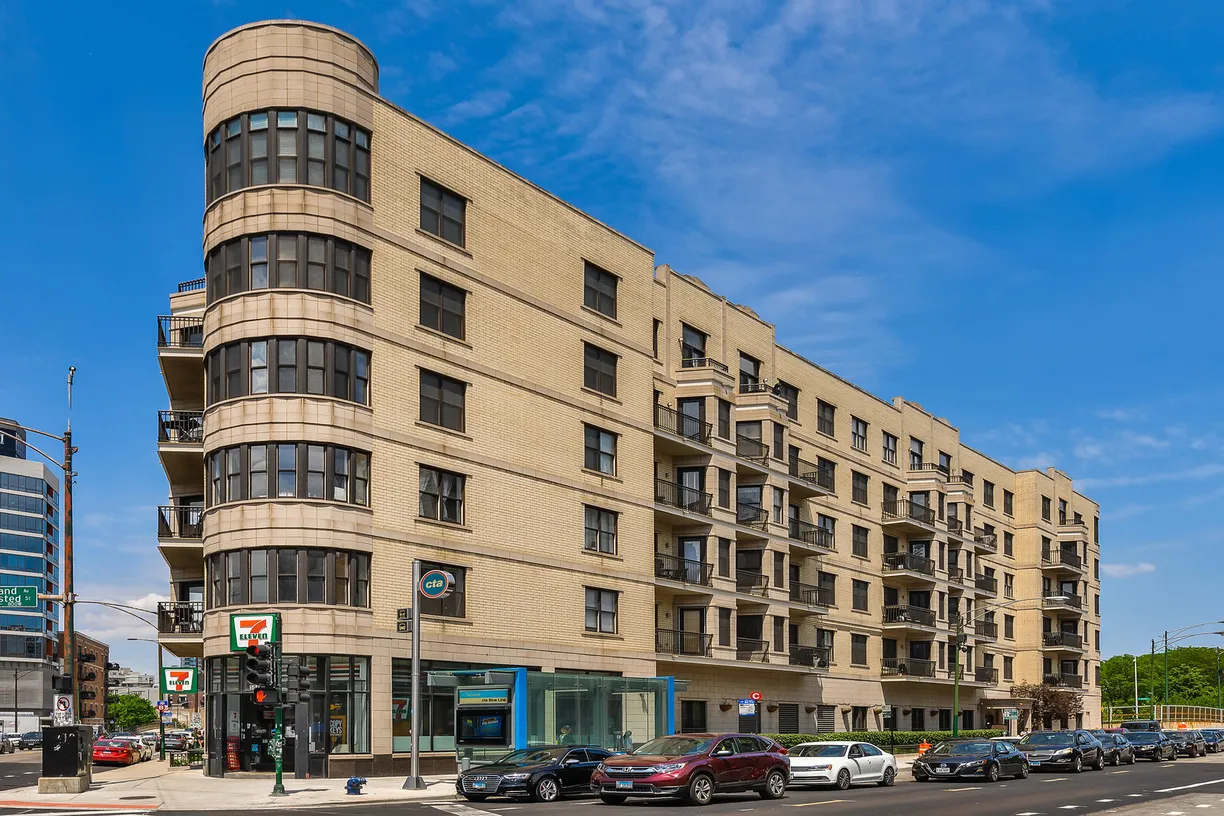 Chicago Real Estate | View 520 N Halsted Street, 507 | 2 Beds, 2 Baths