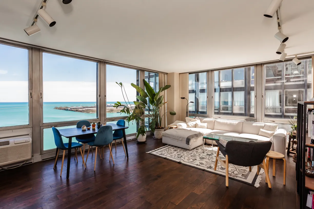 Chicago Real Estate | View 880 N LAKE SHORE Drive, 17D | Listing