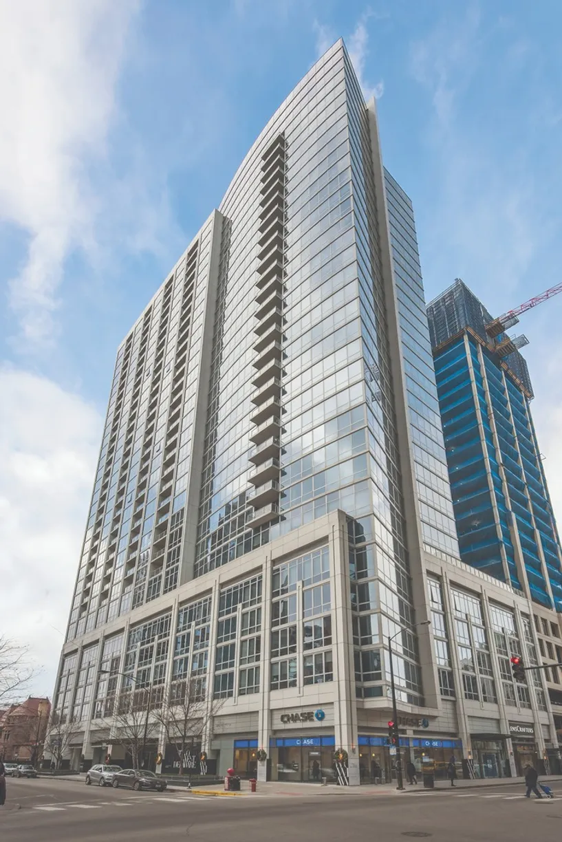 Chicago Real Estate | View 2 W Delaware Place, 2108 | 2 Beds, 2 Baths
