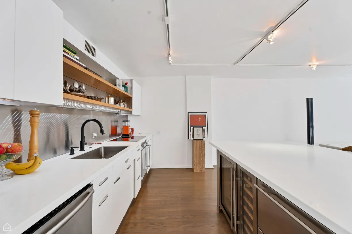 Chicago Real Estate | View 900 N LAKE SHORE Drive, 310 | Listing
