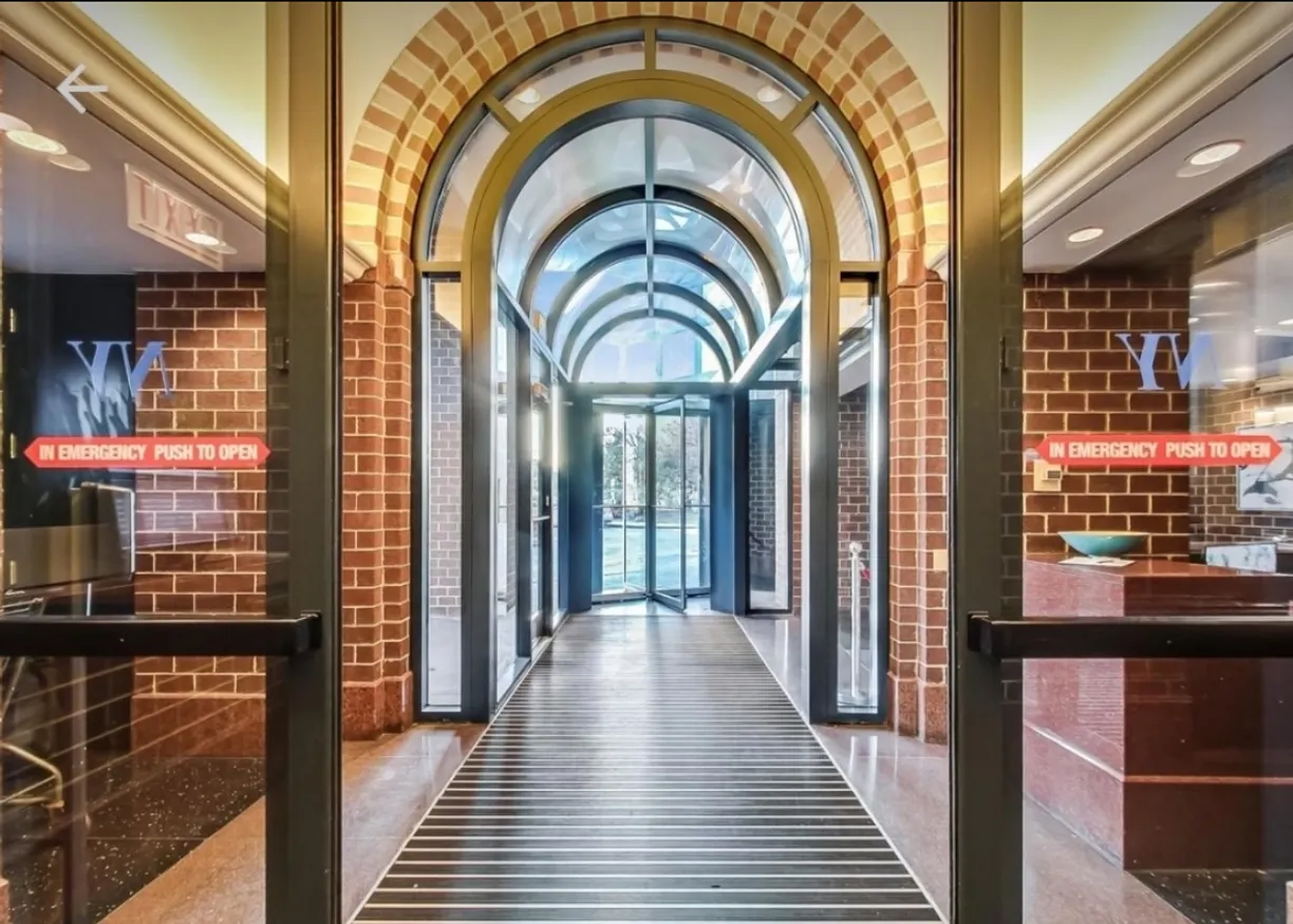 Chicago Real Estate | View 3660 N LAKE SHORE Drive, 711 | Listing