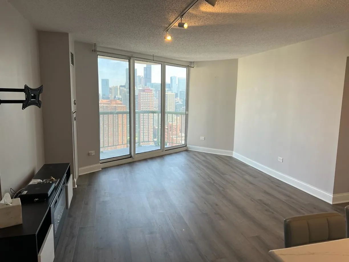 Chicago Real Estate | View 111 W MAPLE Street, 3104 | Listing