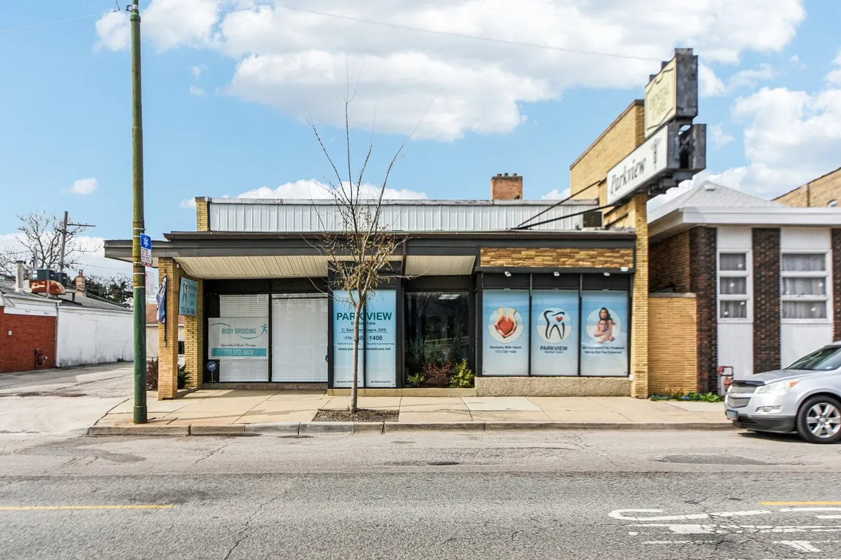 Chicago Real Estate | View 4020 N Central Avenue