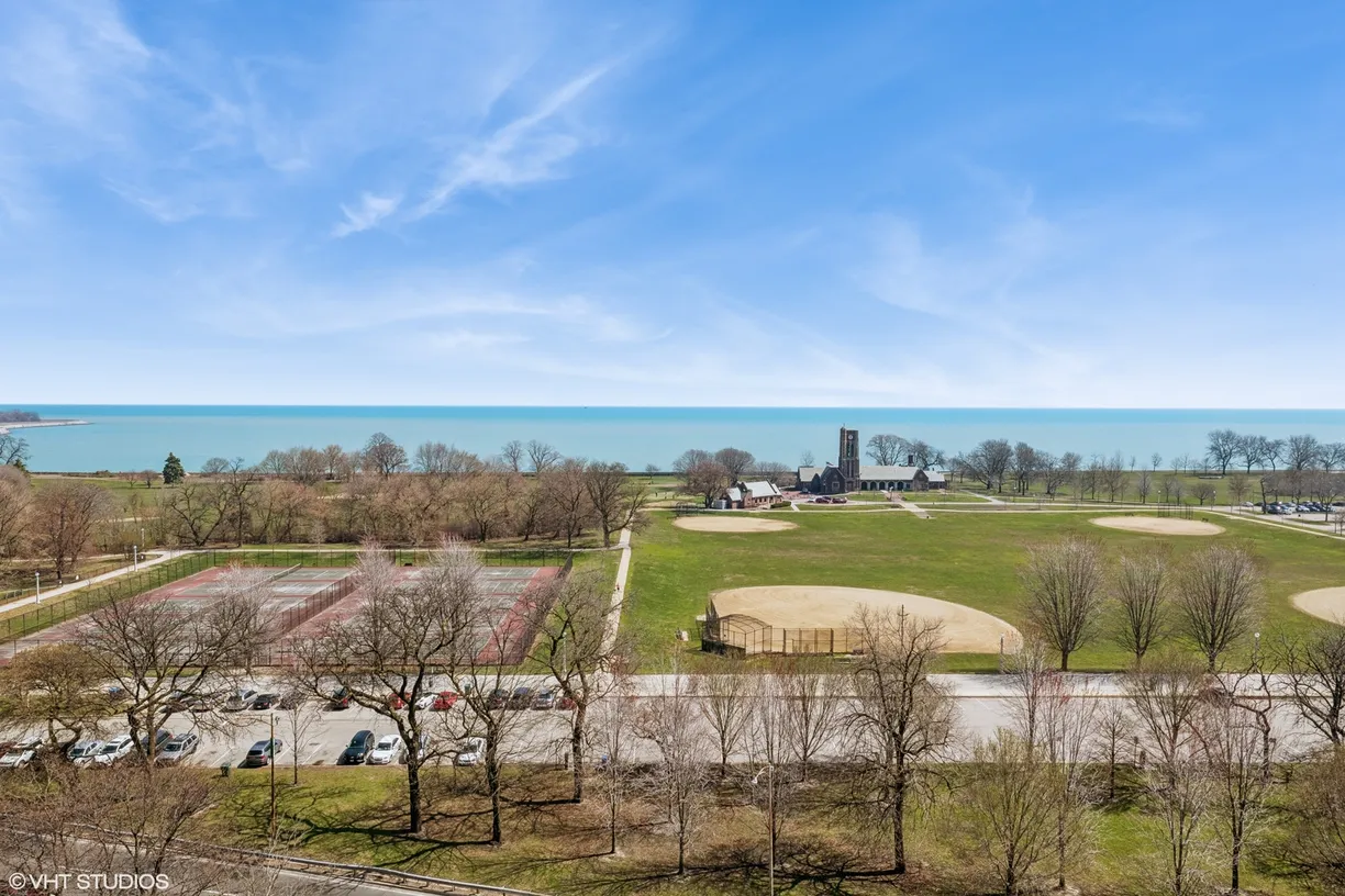 Chicago Real Estate | View 3750 N LAKE SHORE Drive, 11B | Listing