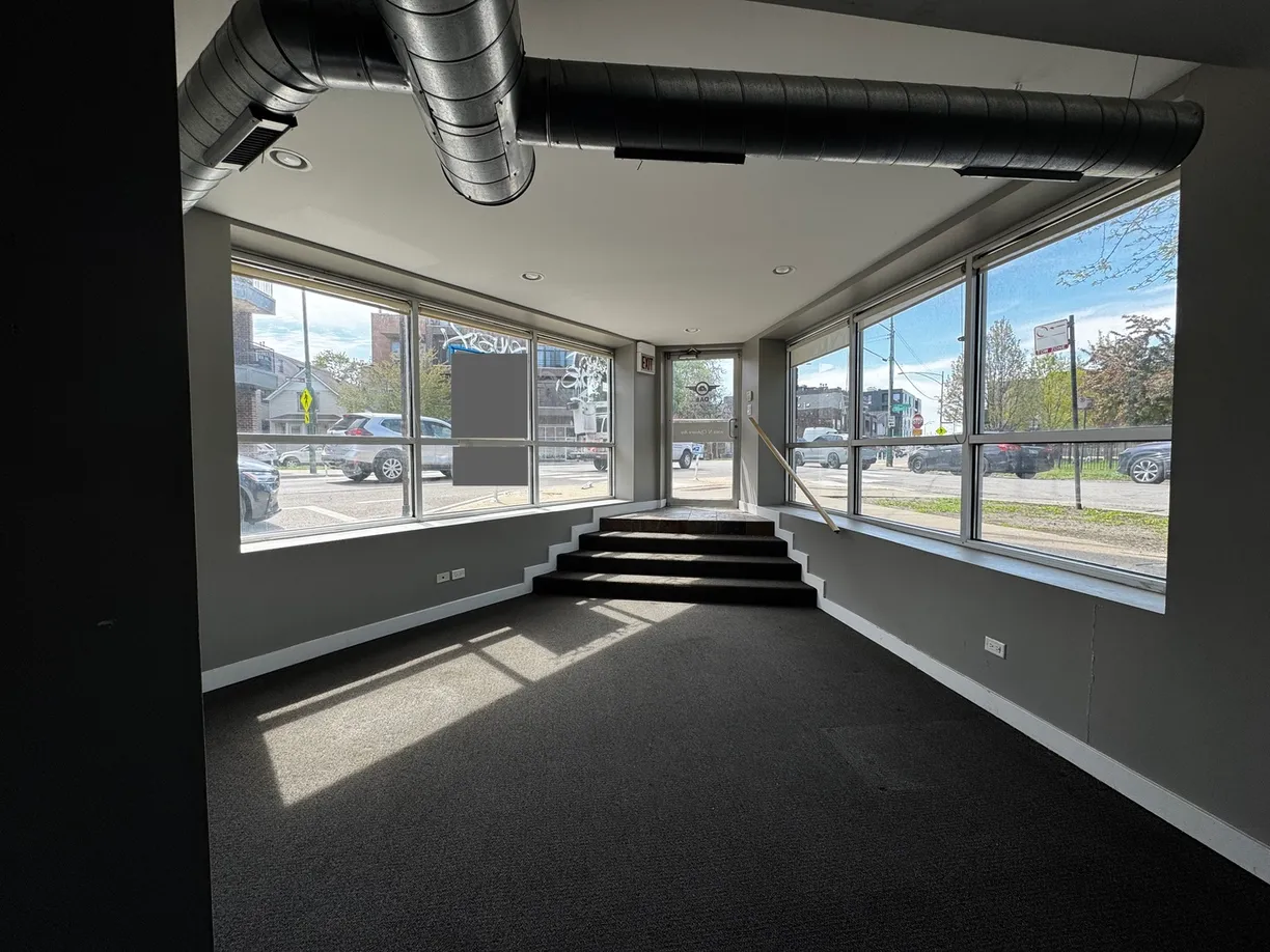 Chicago Real Estate | View 3069 N Clybourn Avenue, STOREFRONT | Listing