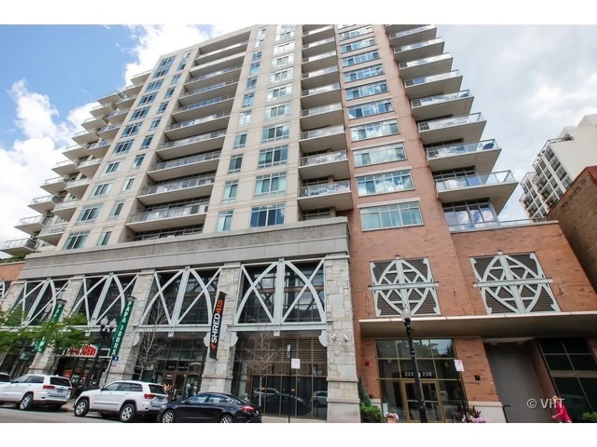 Chicago Real Estate | View 230 W Division Street, 707 | 2 Beds, 1 Bath