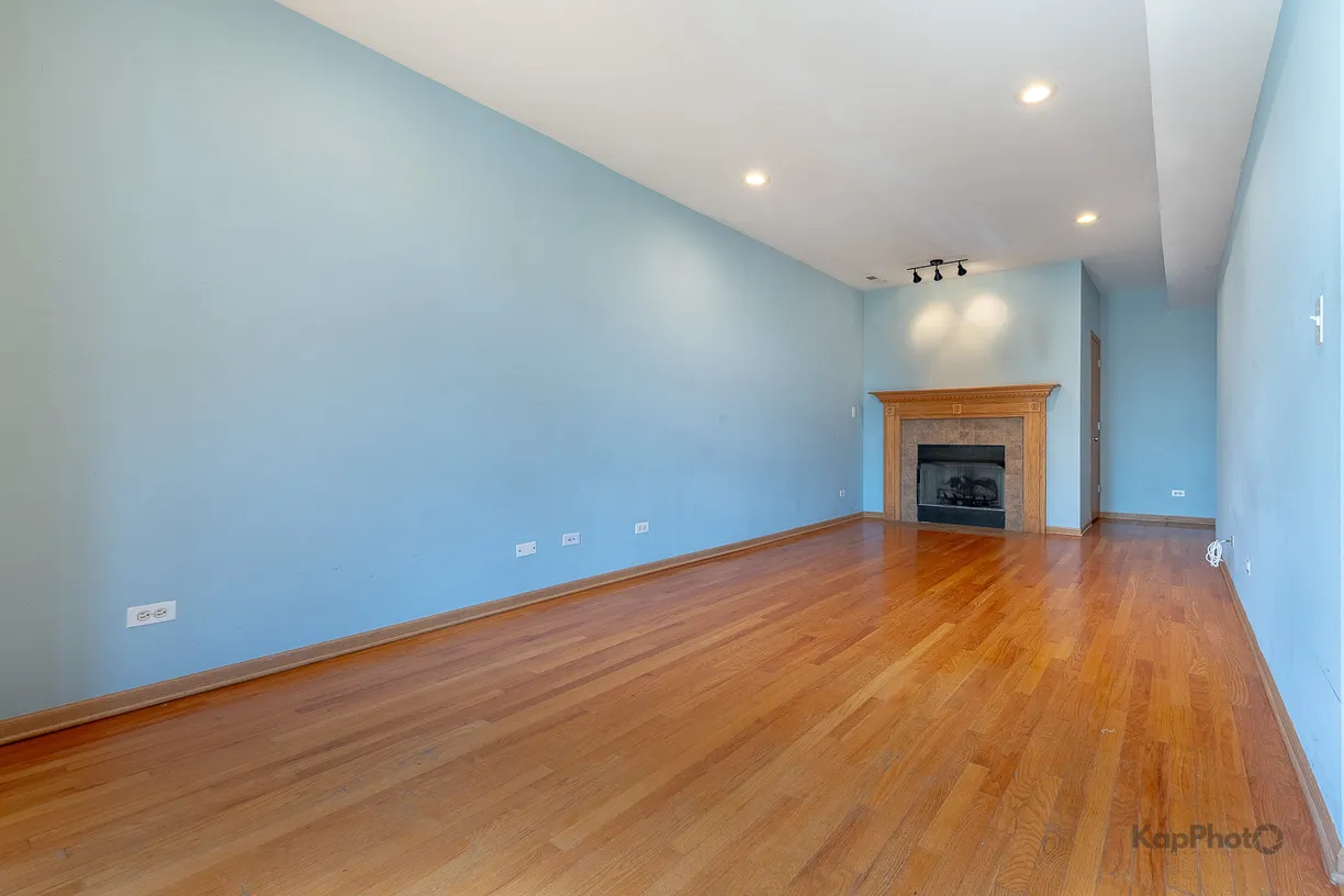 Chicago Real Estate | View 2226 W Monroe Street, 2 | Listing