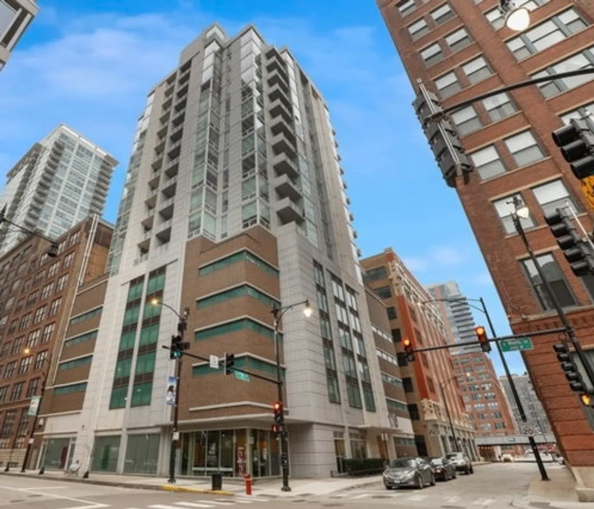 Chicago Real Estate | View 170 W Polk Street, 1506 | 1 Bed, 1 Bath