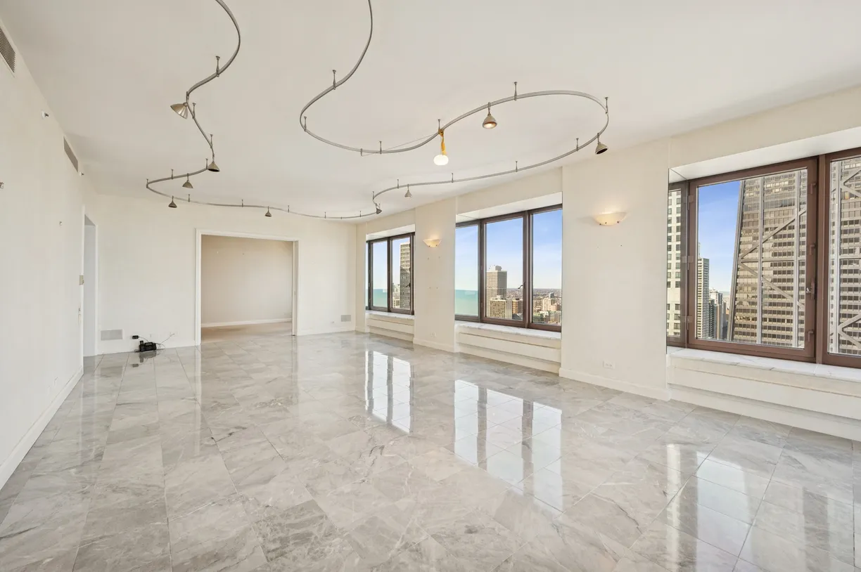 Chicago Real Estate | View 161 E Chicago Avenue, 32AH | Listing