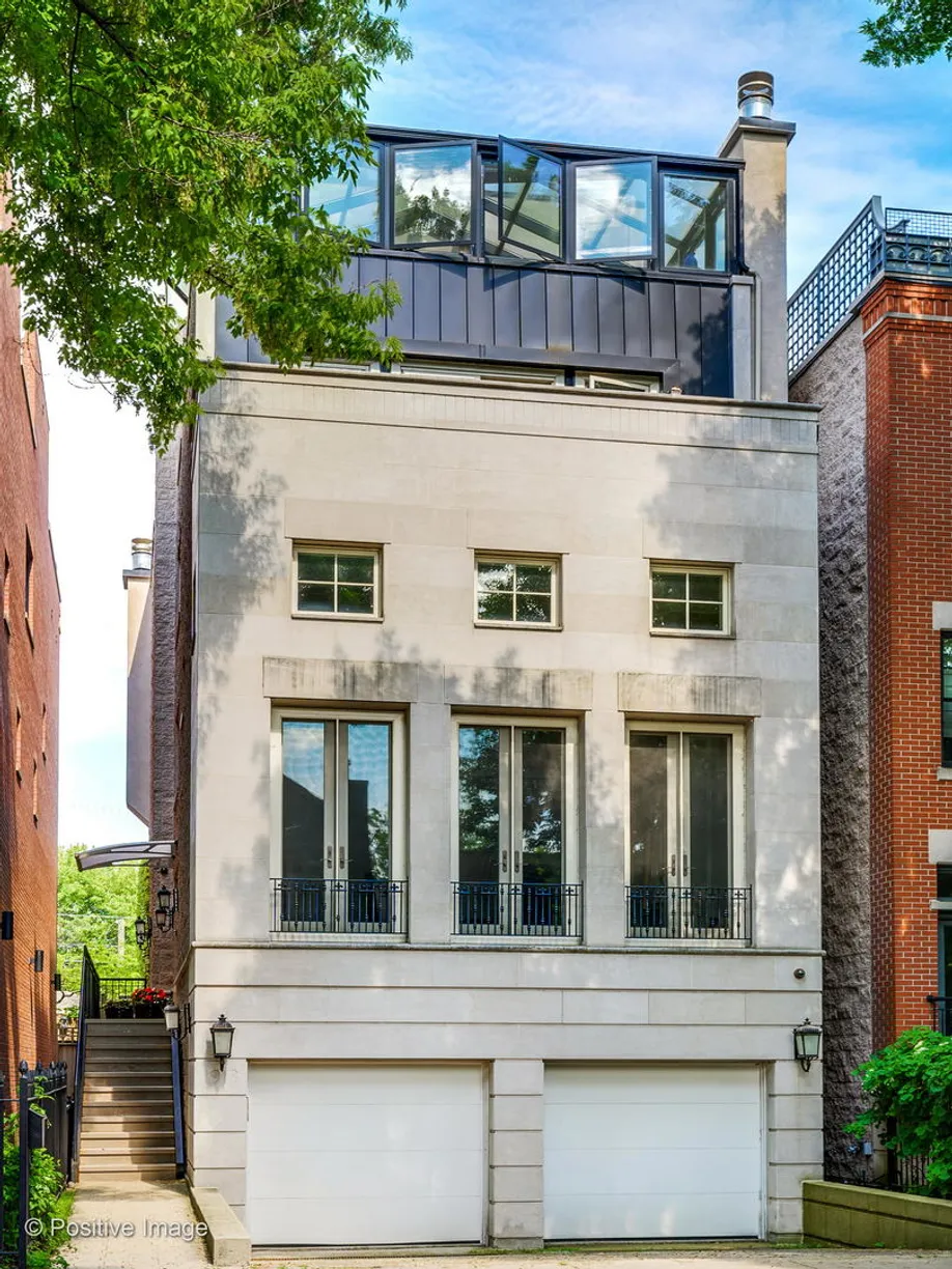 Chicago Real Estate | View 1913 N Howe Street | 4 Beds, 3 Baths