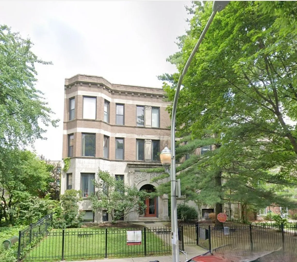 Chicago Real Estate | View 4051 N Kenmore Avenue, 2S | 3 Beds, 2 Baths