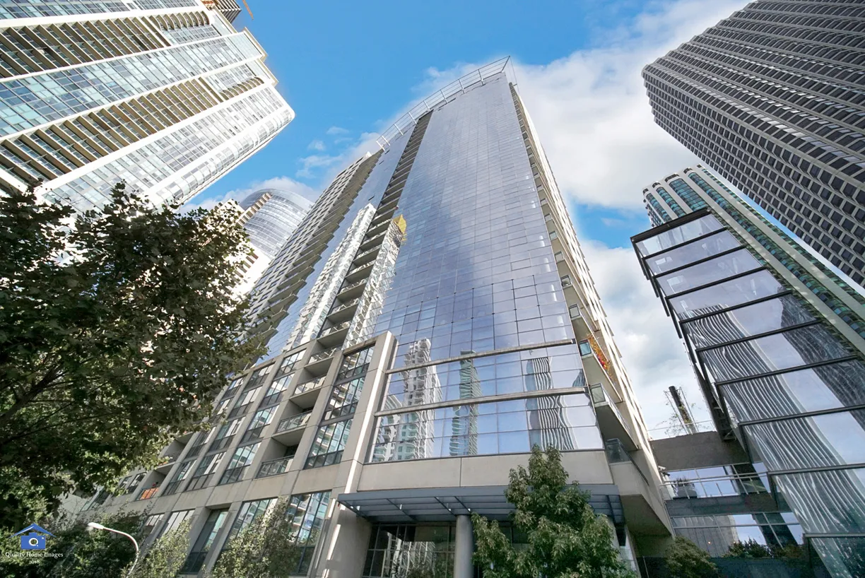 Chicago Real Estate | View 201 N Westshore Drive, 2508 | 2 Beds, 2 Baths