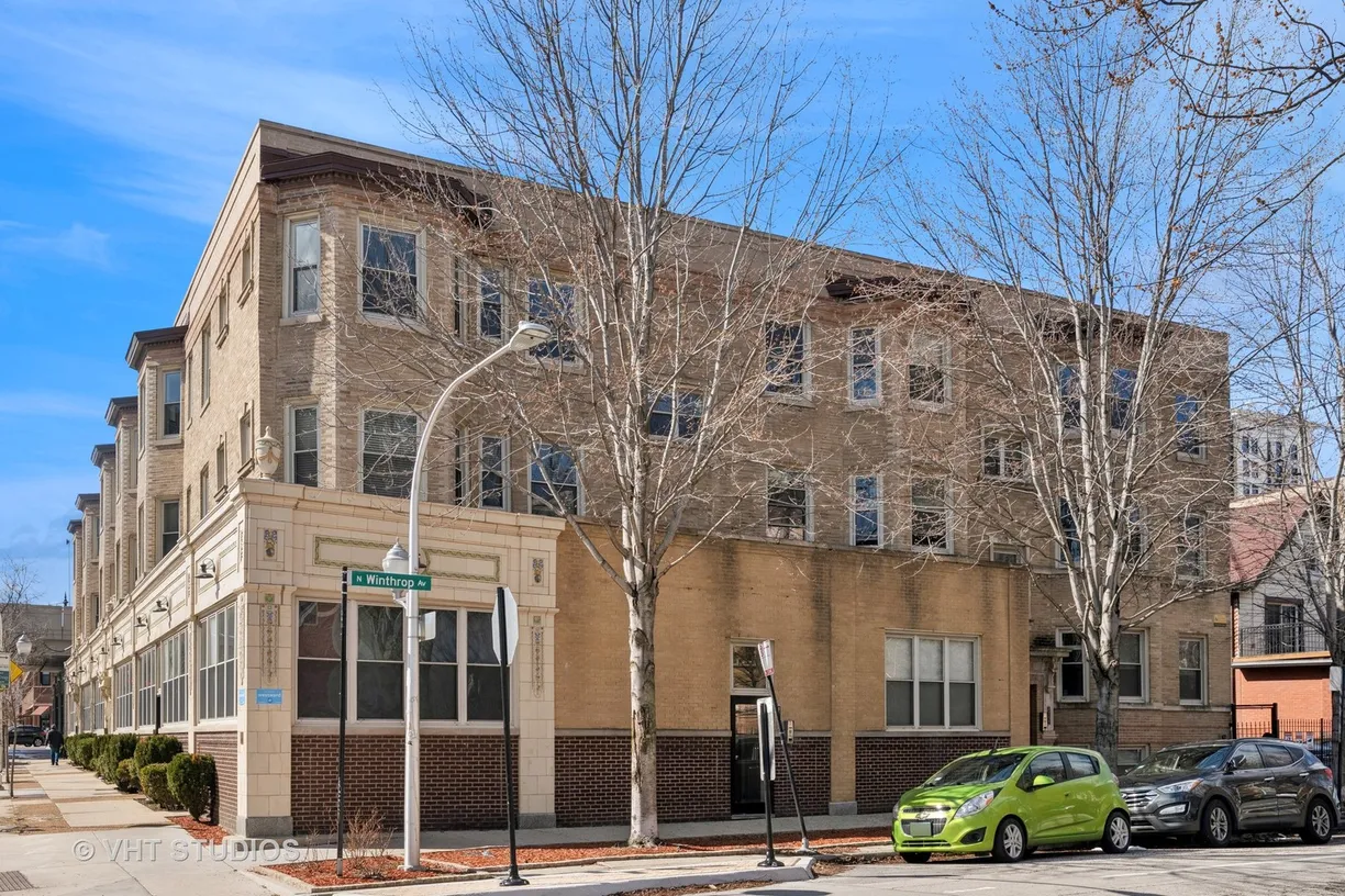 Chicago Real Estate | View 4704 N WINTHROP Avenue, 3A | Listing