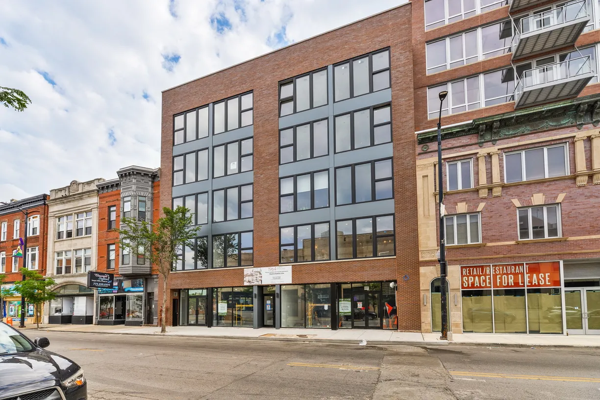 Chicago Real Estate | View 1964 N Milwaukee Avenue, 507 | 1 Bed, 1 Bath