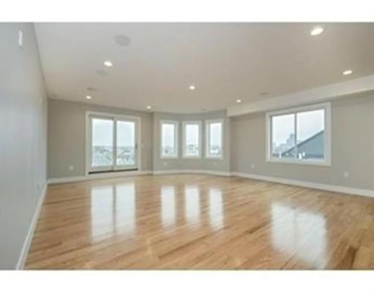 Boston, MA Real Estate | View 339 W Broadway, 4 | 2 Beds, 2 Baths