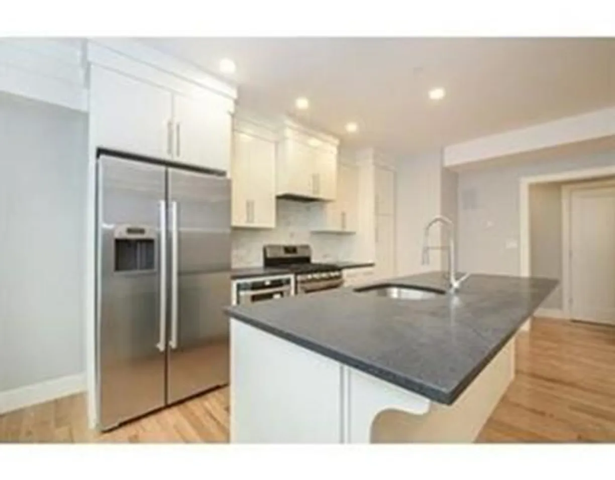 Boston, MA Real Estate | View 339 W Broadway, 4 | Listing