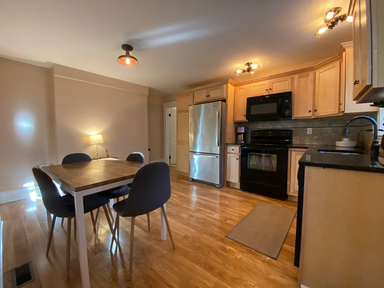 Boston, MA Real Estate | View 40 Williams St, 3 | 4 Beds, 2 Baths