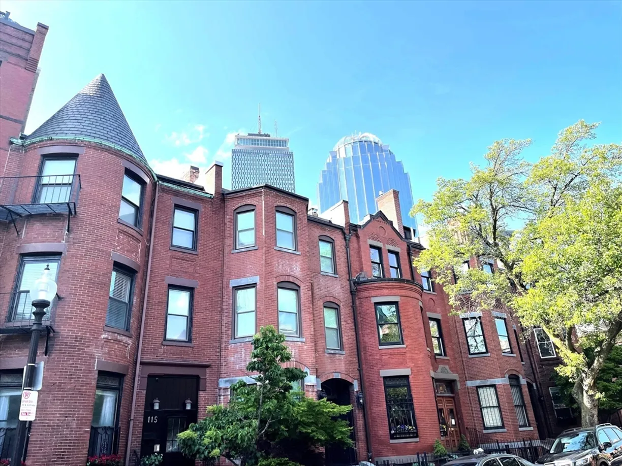 Boston, MA Real Estate | View 115 St Botolph St, 5 | 1 Bath