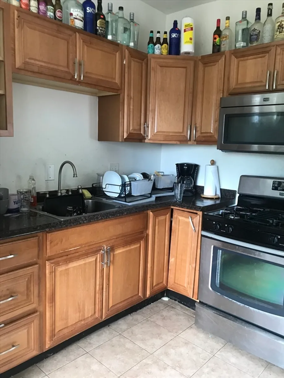 Boston, MA Real Estate | View 74 Prospect St, 2 | 3 Beds, 1 Bath