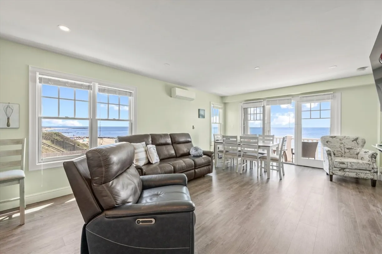 Boston, MA Real Estate | View 9 Chase Ave, 1 | 2 Beds, 2 Baths