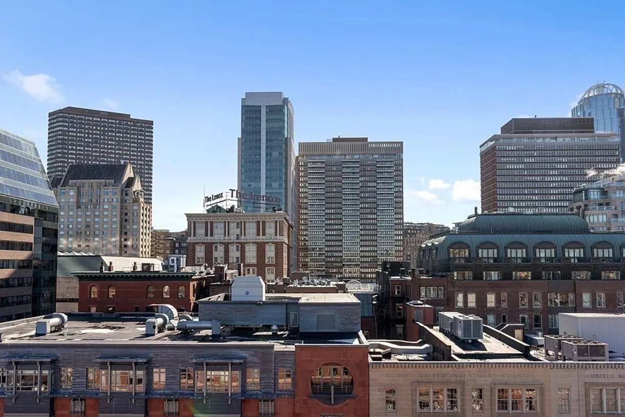 Boston, MA Real Estate | View 201 Newbury, 209 | 2 Beds, 2 Baths