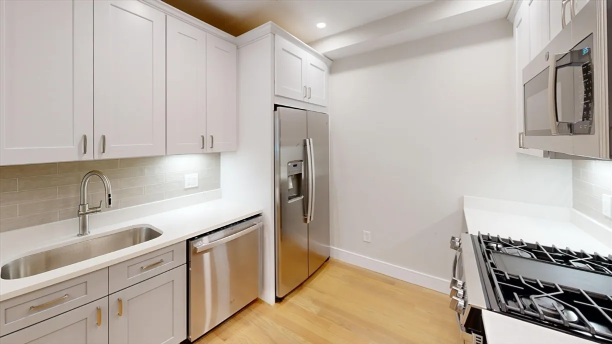 Boston, MA Real Estate | View 230 Tremont St., 2 | Listing