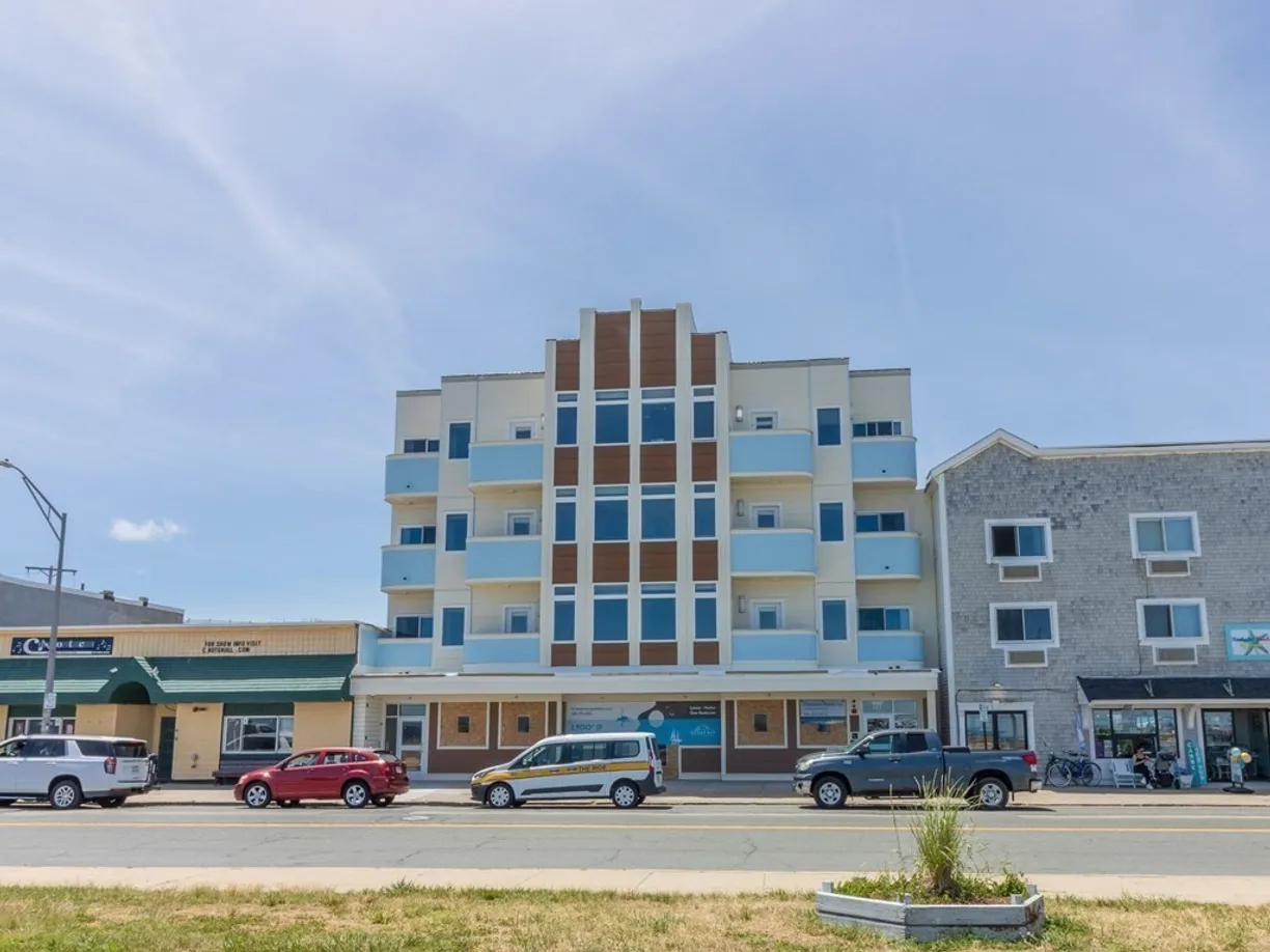 Boston, MA Real Estate | View 163 Nantasket Avenue, 407 | 1 Bath