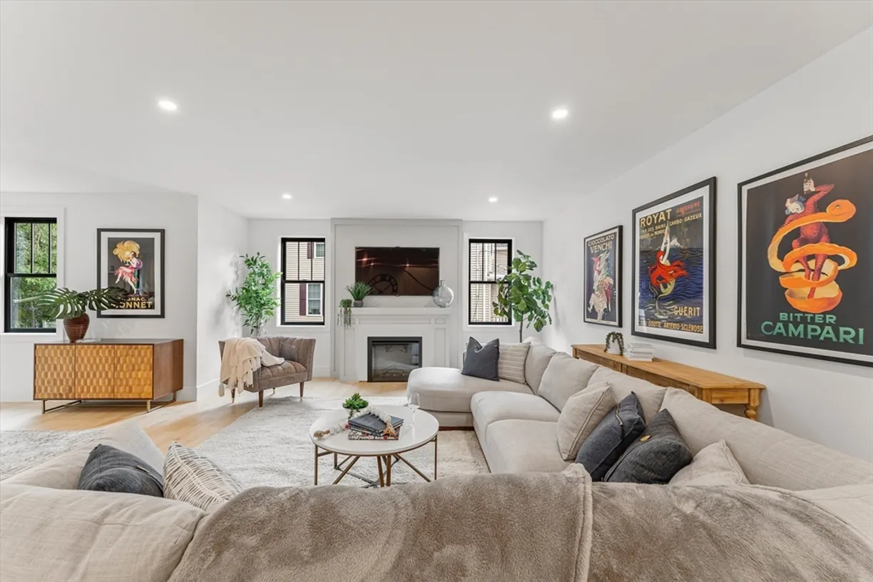 Boston, MA Real Estate | View 10 Guild Rd, 10 | Listing