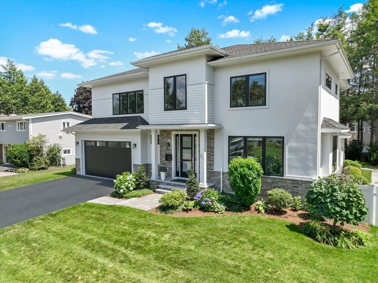 Boston, MA Real Estate | View 22 Esty Farm Rd | 6 Beds, 6 Baths