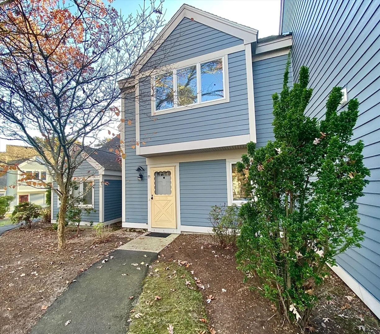 Boston, MA Real Estate | View 75 Trevor Ln, 75 | 2 Beds, 1 Bath