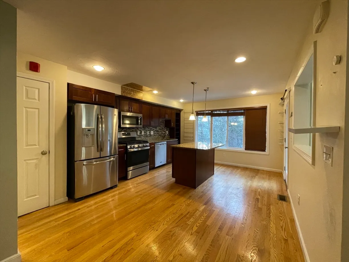 Boston, MA Real Estate | View 226 America Blvd, 226 | 3 Beds, 3 Baths