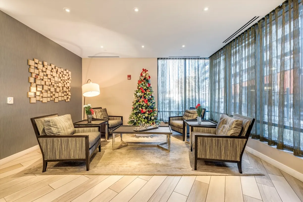 Boston, MA Real Estate | View 80 Fenwood Road, 807 | 1 Bed, 1 Bath