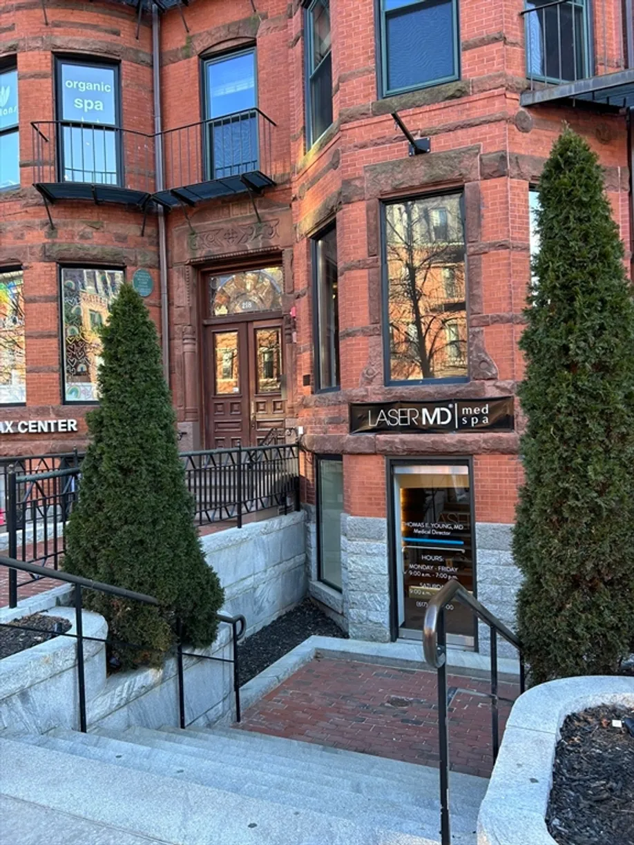 Boston, MA Real Estate | View 218 Newbury St | Listing