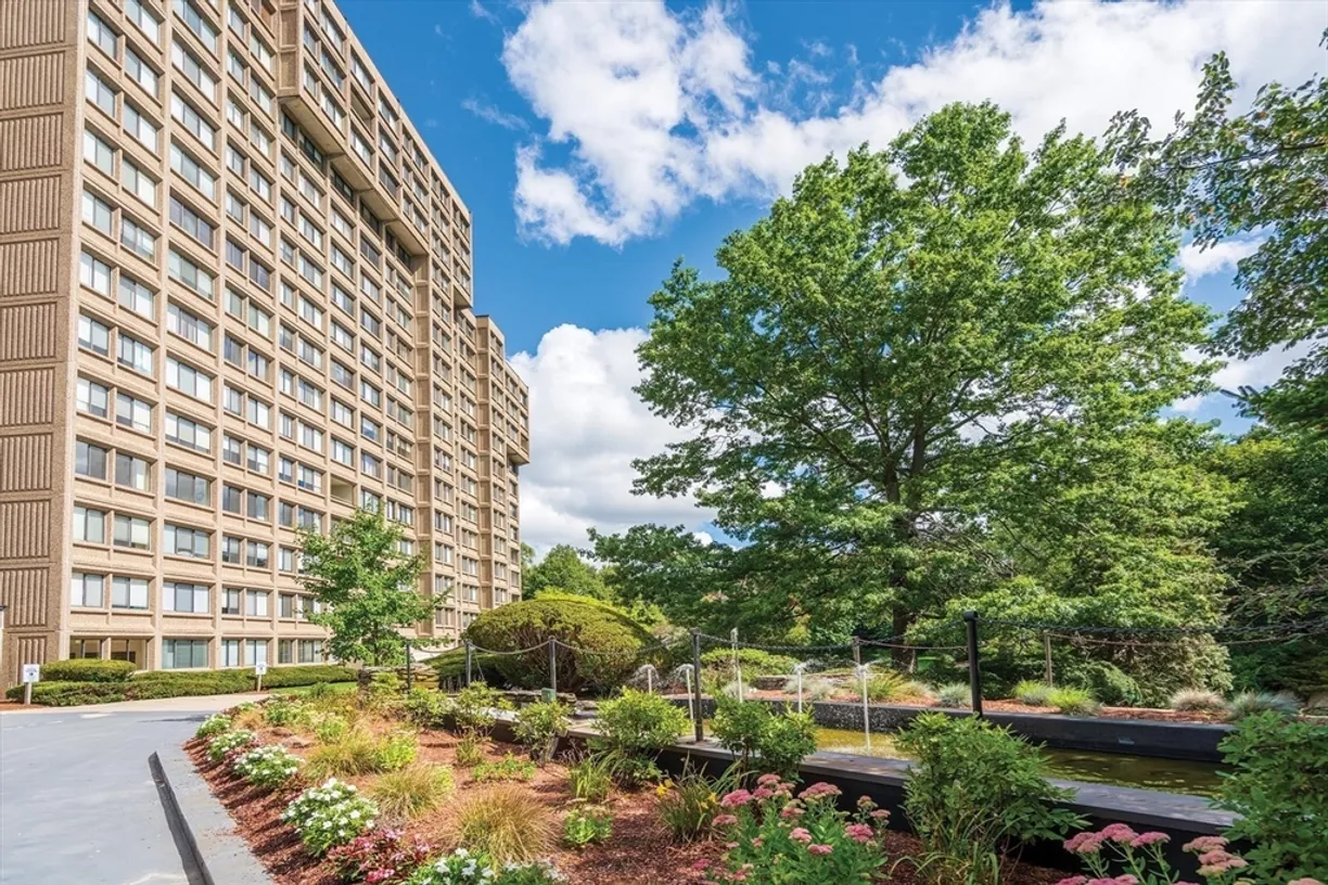 Boston, MA Real Estate | View 250 Hammond Pond Pkwy, 808N | 2 Beds, 2 Baths
