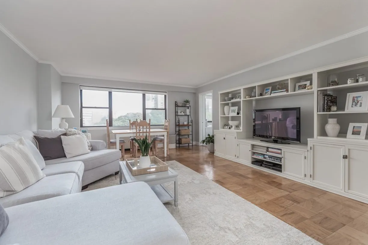 Boston, MA Real Estate | View 8 Whittier Pl, 7D | 1 Bed, 1 Bath